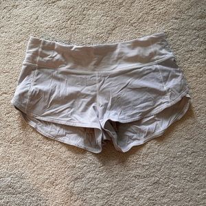 White Lululemon Speed Up shorts size 4, 2.5 inseam